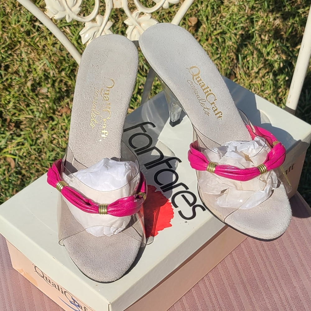 Vintage 80s Women's Pinup Fuschia Lucite Clear Heels by QualiCraft Size 8B